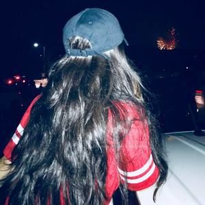 Meet your Posher, Leema